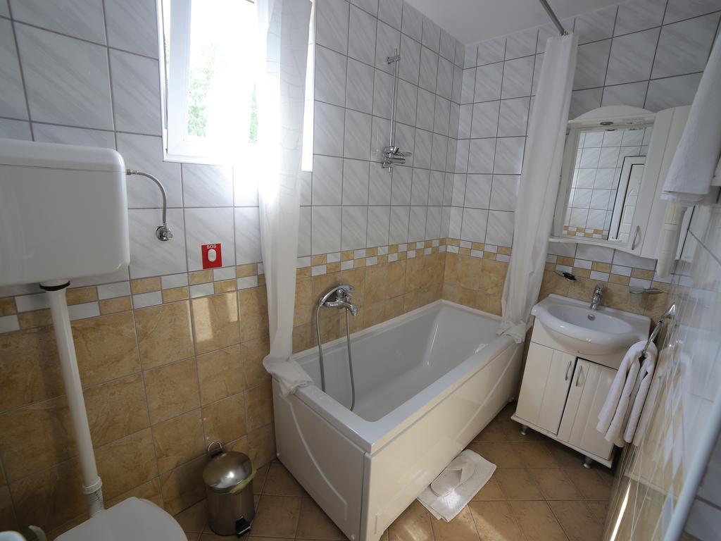Hotel Zeneva Kragujevac Room photo
